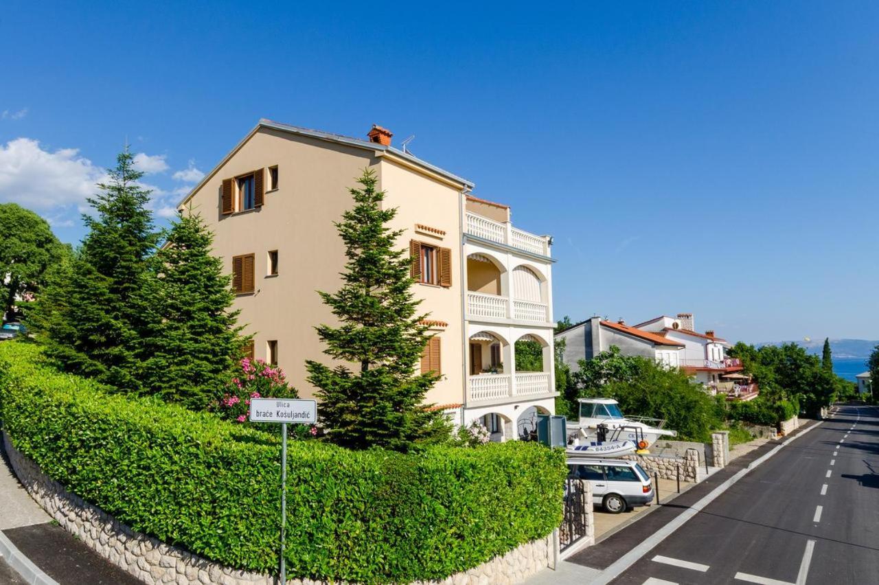 Andelko Apartment Dramalj Exterior foto